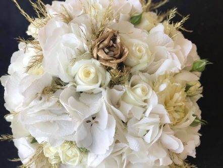 BUCHET DE MIREASA 54