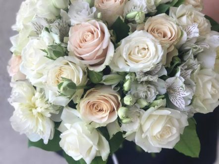 BUCHET DE MIREASA 51