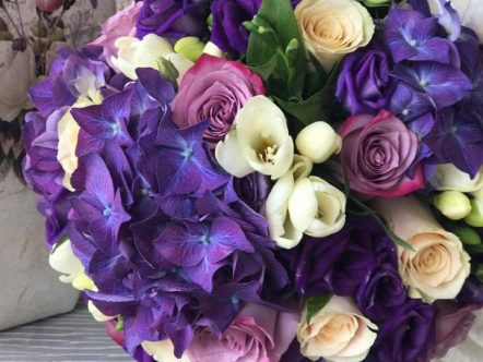 BUCHET DE MIREASA 65