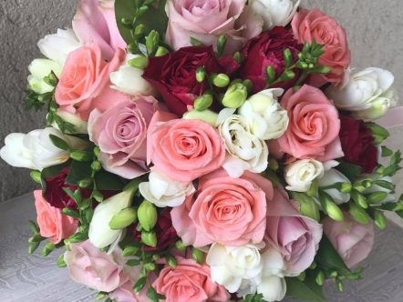 BUCHET DE MIREASA 62